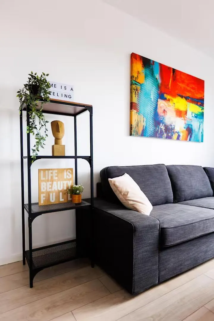 Apartment Suite Kandy Villeurbanne France